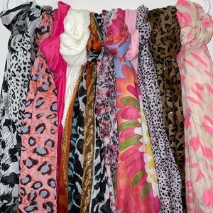 Scarf’s bundle